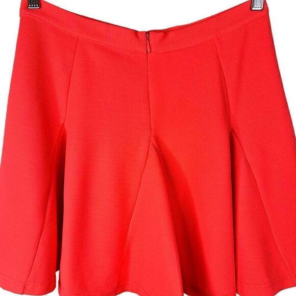 MINKPINK Skater Mini Skirt in Neon Coral Size Medium - Picture 4 of 7